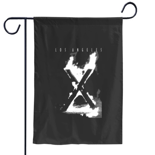 Discover X los angeles t shirt Essential Garden Flags