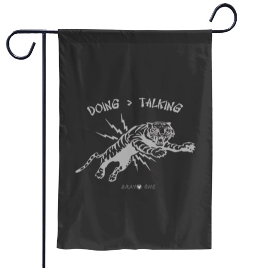 Discover BRAVO ONE TIGER SHIRT REPLICA sealss TEAM Garden Flags