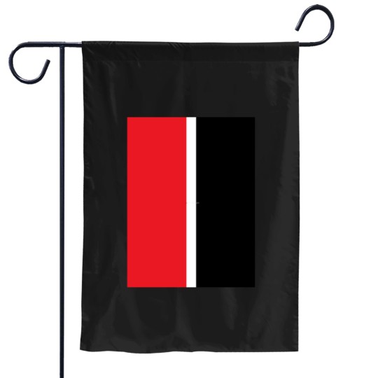 Discover 60s Retro Mod Style Graphic Garden Flags