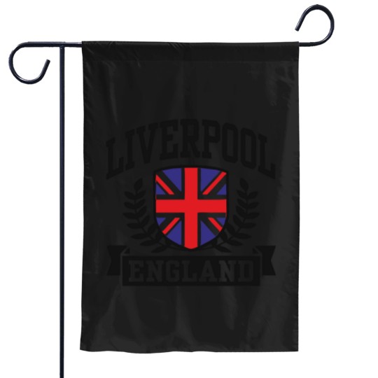 Discover Classic Garden Flags