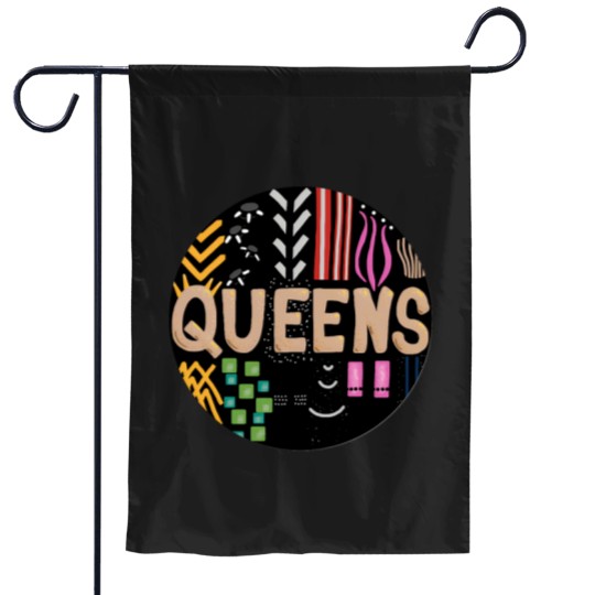 Discover Queens 3558 Garden Flags