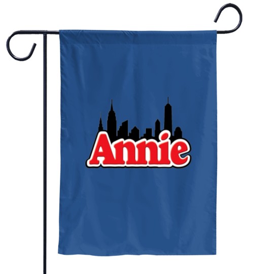 Discover Annie Garden Flags
