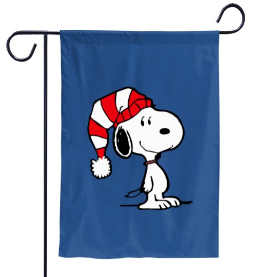 Discover Snoopy Christmas Garden Flags