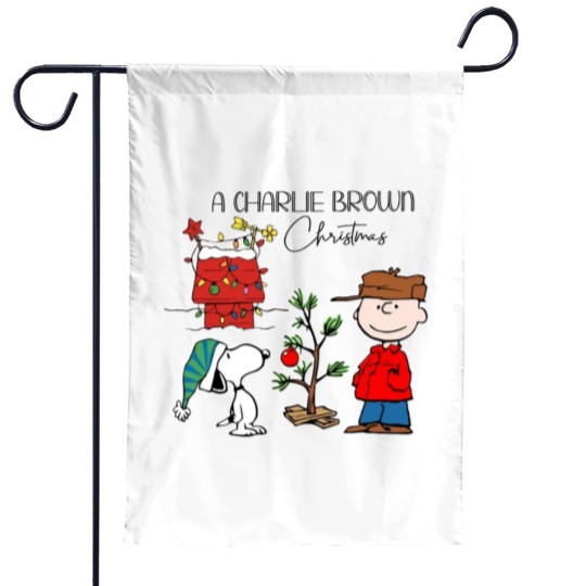 Discover Charlie Brown And Snoopy Christmas Garden Flags, Snoopy Christmas Garden Flags