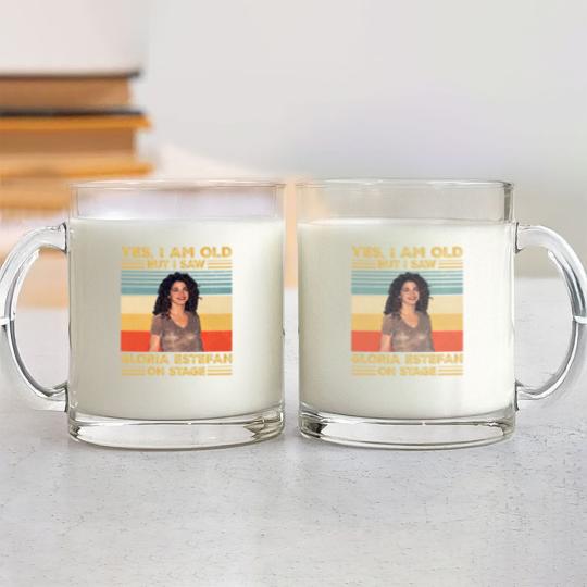 Discover Retro Yes I'm Old But I Saw Gloria Pop Estefan On Stage Essential Glass Mugs