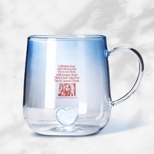Discover I Still Think About When Marissa Shot Trey on The O.C. Season 2 Finale Gradient Glass Mugs