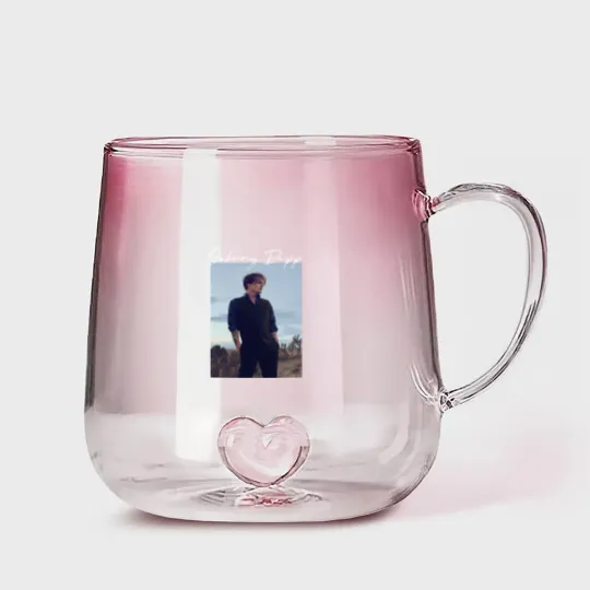 Discover Johnny Depp - Johnny Depp - Gradient Glass Mugs