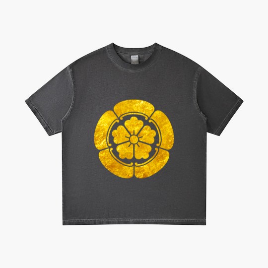 Discover Oda Mon Japanese samurai clan faux gold on black Gradient T Shirts