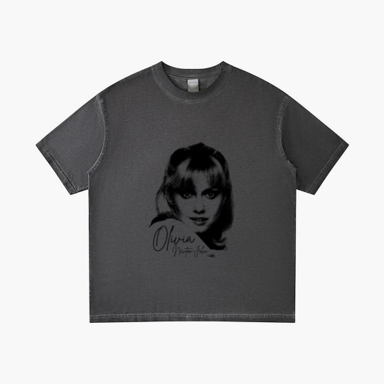 Discover Olivia Newton John Face - Olivia Newton John - Gradient T Shirts