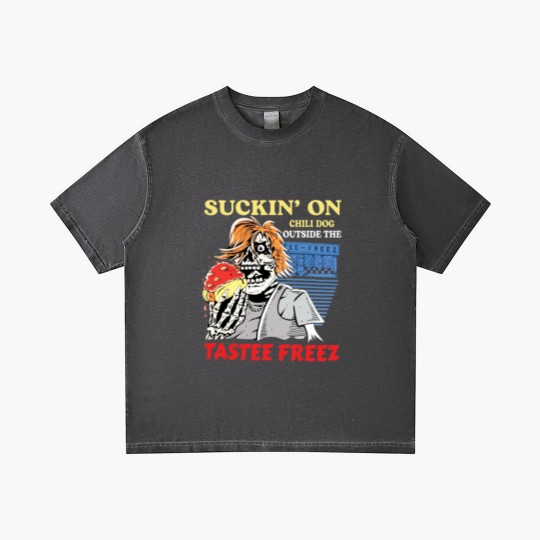 Discover Suckin’ on chili dog outside the tastee freez Gradient T Shirts