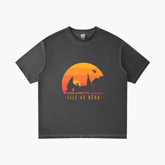 Discover Isle of Berk  - How To Train Your Dragon - Gradient T Shirts