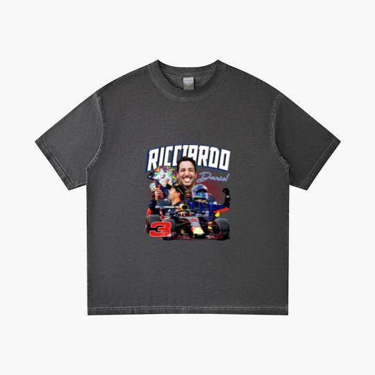 Discover Daniel Ricciardo Gradient T Shirts