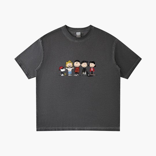 Discover Peanuts Squad - Peanuts Gang - Gradient T Shirts