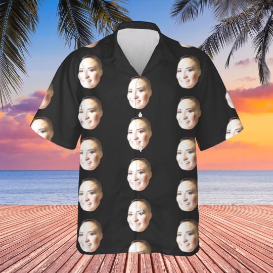 Discover poot lovato Hawaiians
