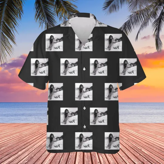 Discover Collection Greedy Tate McRae Hawaiians
