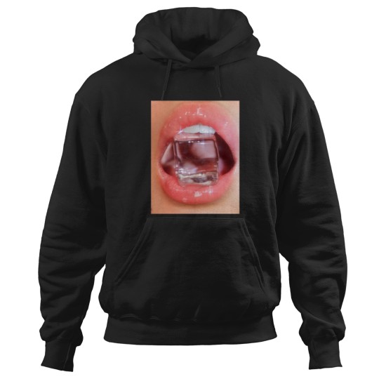 Discover ICE CUBEss lips Hoodies