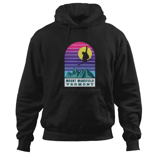 Discover skis Mount Mansfield Vermont Retro Sunset actives Hoodies