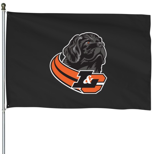 Discover Lewis & Clark College Pioneers House Flags