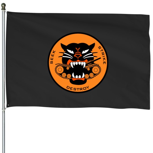 Discover US  -Tank Destroyer Battalions emblem - SEEK STRIKE DESTROY - Clean Style House Flags