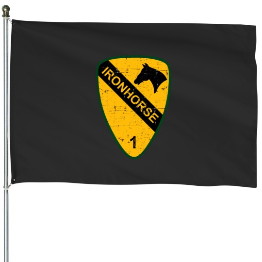 Discover US  - 1st Cavalry Division IRONHORSE emblem - Grunge Style House Flags