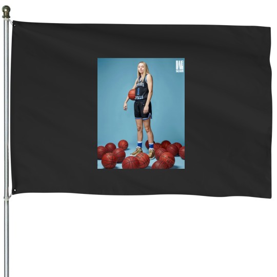 Discover GIRL BASKTEBALL Paige Bueckers House Flags