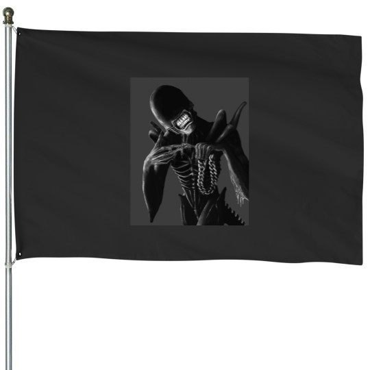 Discover ATLien (MONO) Graphic House Flags