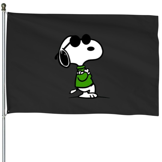 Discover Snoopy Is Joe Cool House Flags