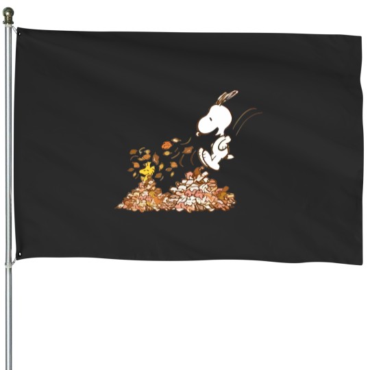 Discover Snoopy Leaf Pile Graphic House Flags