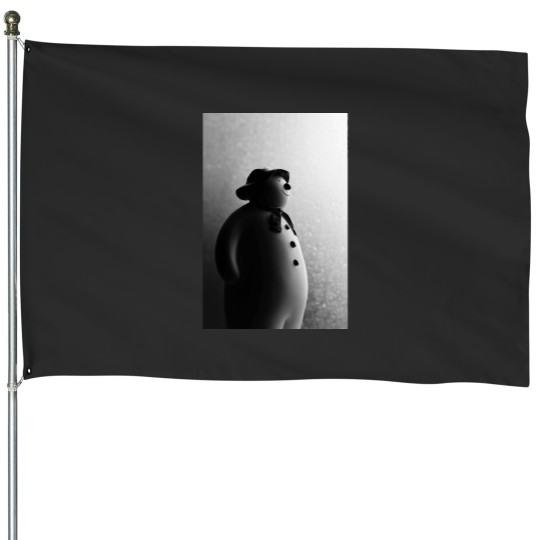 Discover Black & White Christmas Photograph The Snowman Raymond Briggs House Flags