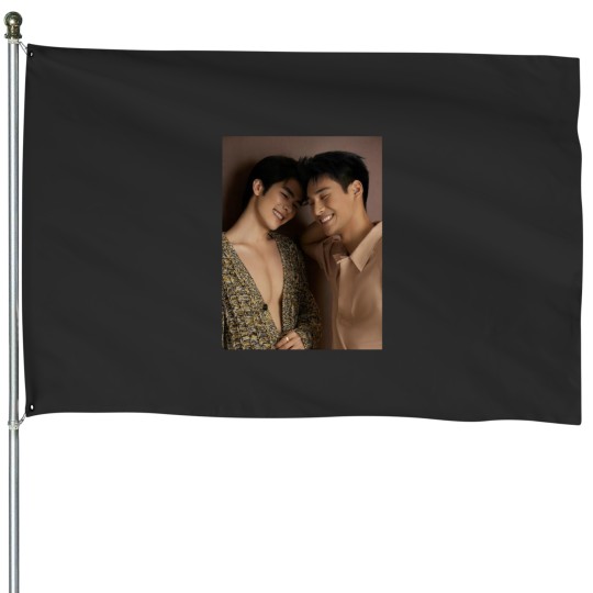 Discover Mile and Apo House Flags