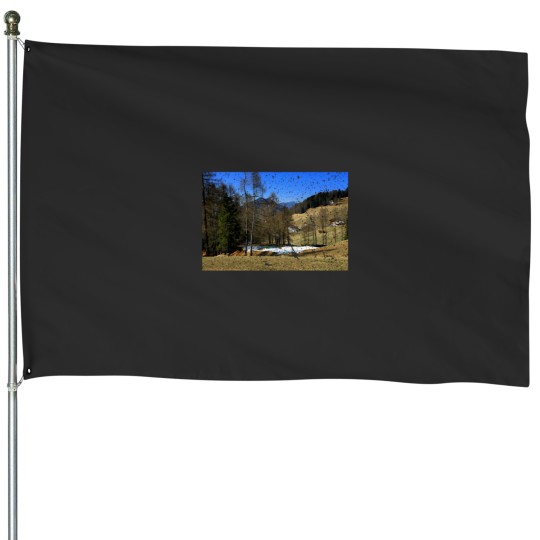 Discover Winter in Val Gardena House Flags
