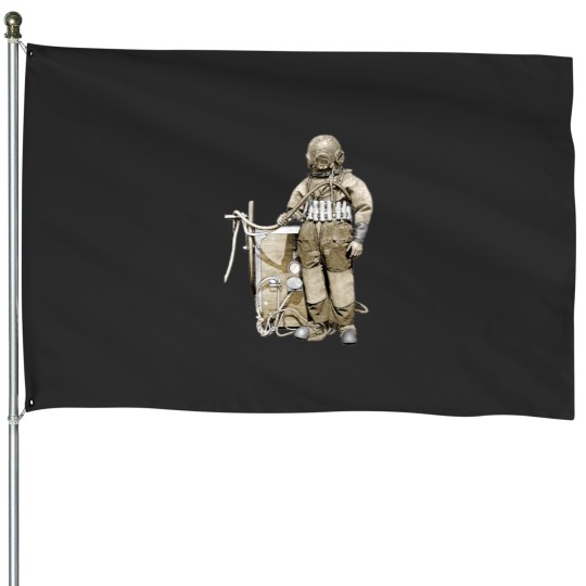 Discover Vintagess Diver with Divingss Helmet and a Wheel Pump URM House Flags