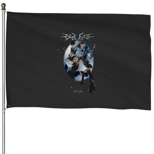 Discover AespaSavage House Flags