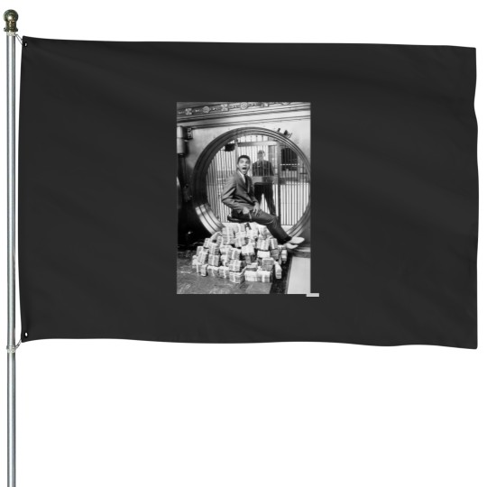 Discover Muhammad the Great Premium House Flags