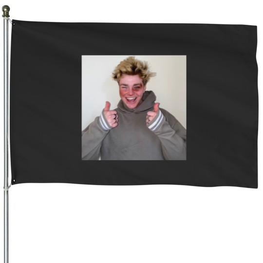 Discover Alex Warren 0 House Flags