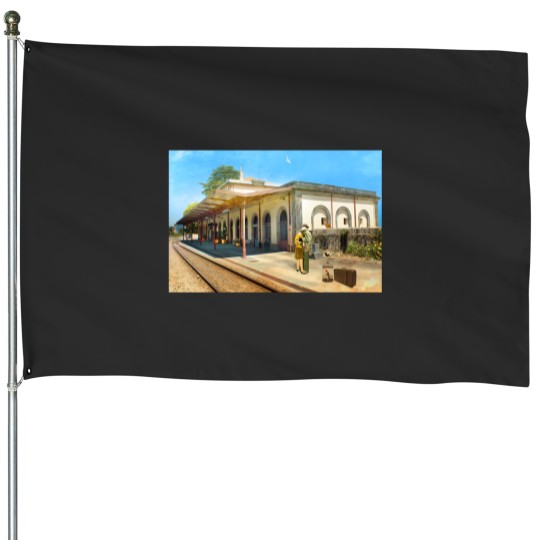 Discover Long Wait 2419 House Flags