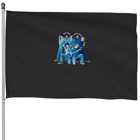 Discover Blue Heart (KPOP) House Flags