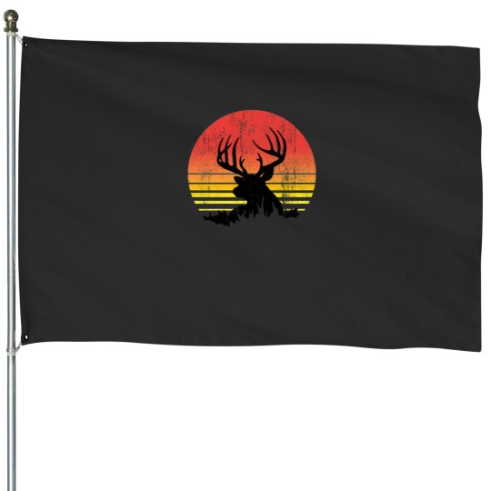Discover Buck Deer At Sunset Worn Look Essential T-Shirt House Flags