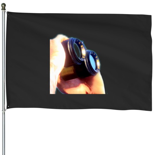 Discover BinocularsActive House Flags