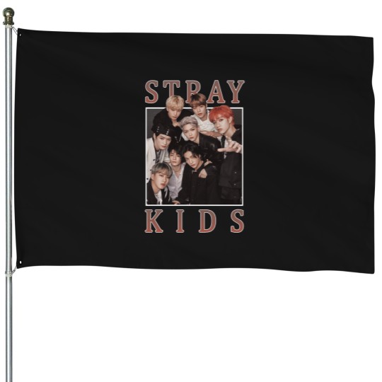 Discover STRAY KIDS Vintage Retro Band Style 90s House Flags