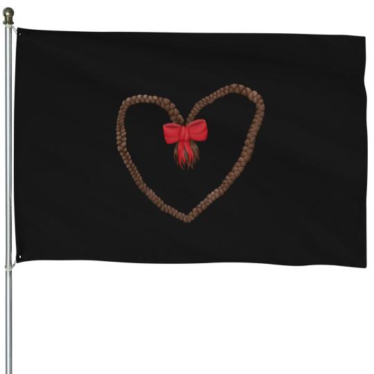 Discover braided heart House Flags
