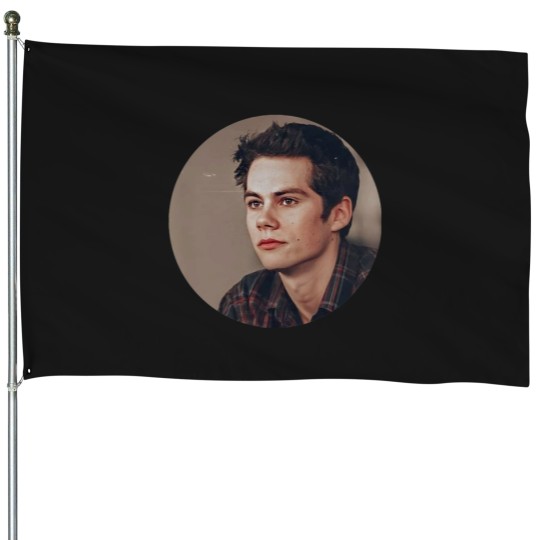 Discover Dylan o brien(1) House Flags