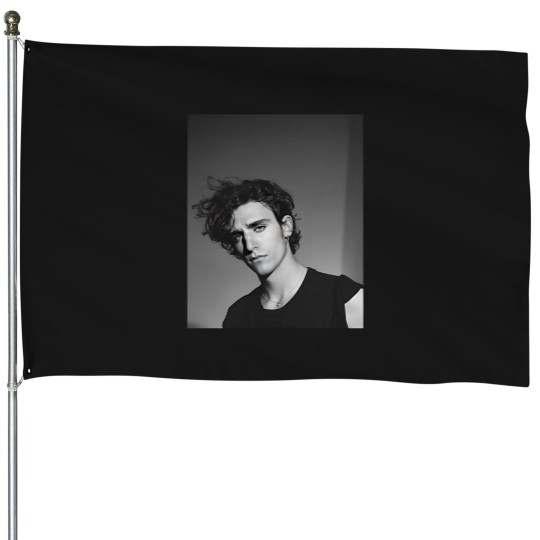 Discover Tamino Amir House Flags