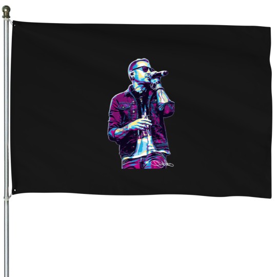 Discover Chester-Bennington-Classic-Rock T-Shirt House Flags