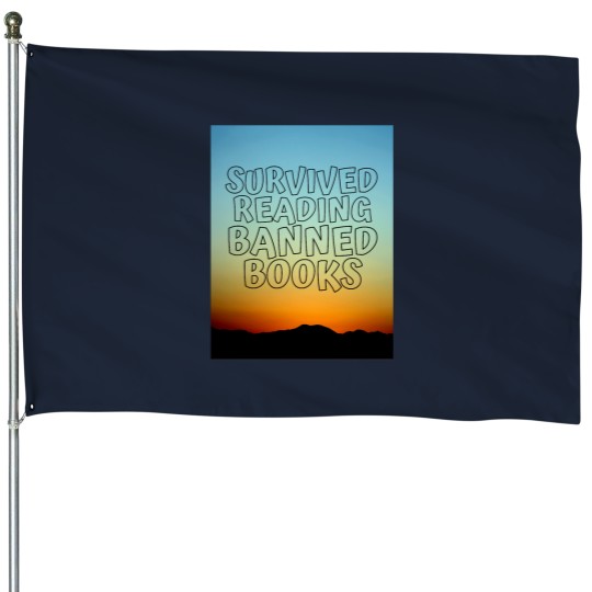 Discover Survived Reading banneds Books 3 House Flags