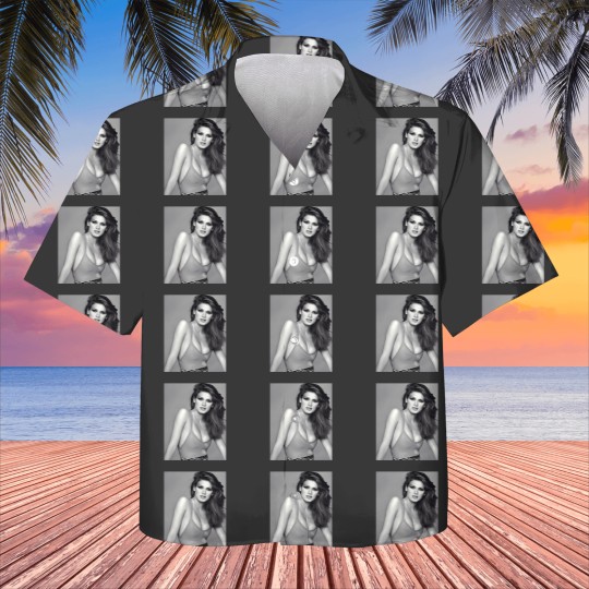 Discover Gia Carangi Kids Hawaiians