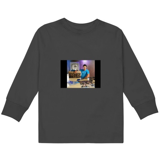 Discover Zak Bagans Fashion Explore the Supernatural in Style Kids Long Sleeve T-Shirts