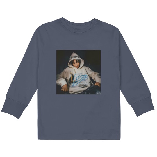 Discover Autumn Wick Kids Long Sleeve T Shirts