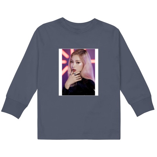 Discover Itzy Ryujin Happy Fisherman Kids Long Sleeve T Shirts