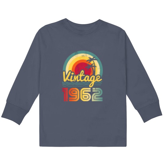 Discover Vintage 1962 Made in 1962 61st Birthday Kids Long Sleeve T-Shirt